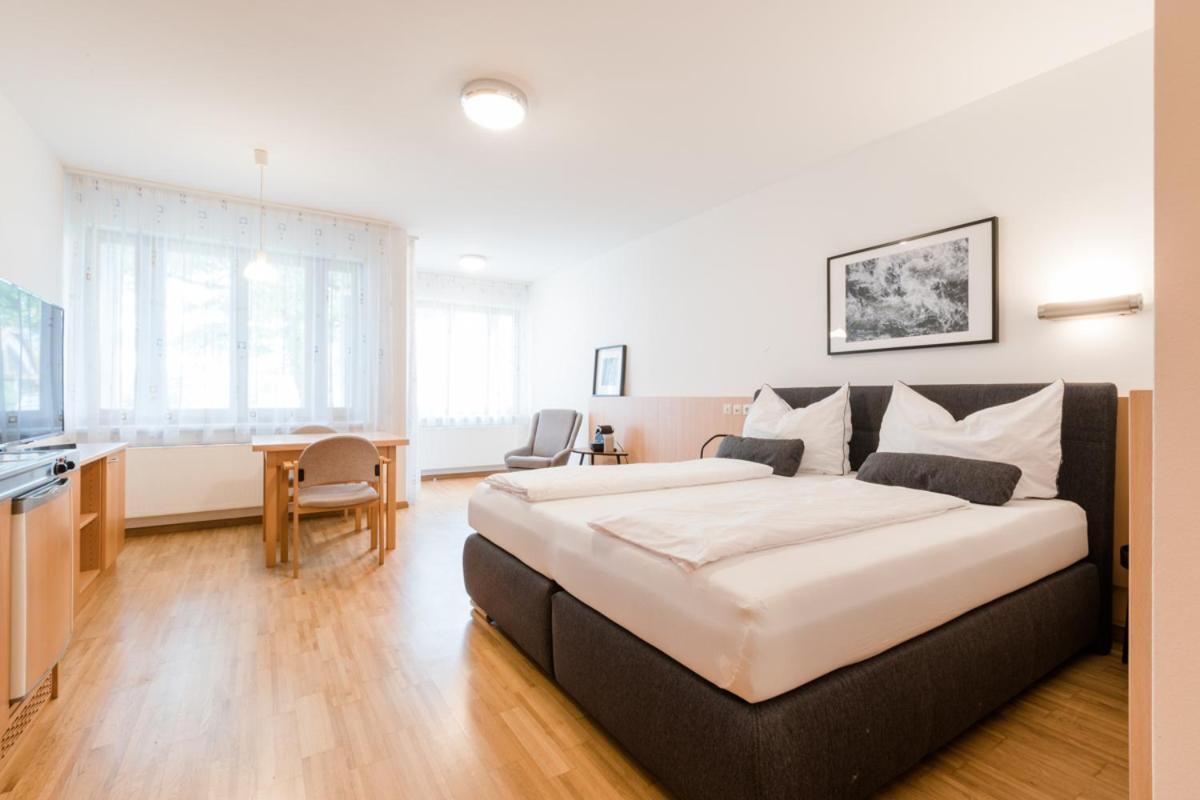 Studiowohnungen Am Rieger-Hof Hartmannsdorf Buitenkant foto